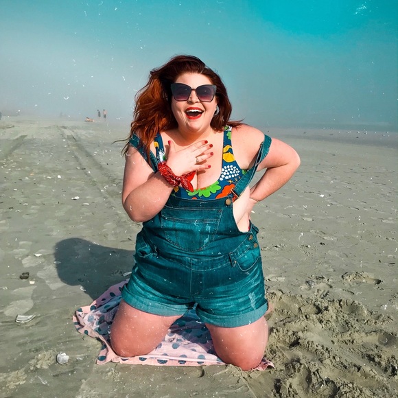 Meet the Seller! ♥️ - Picture 2 of 8